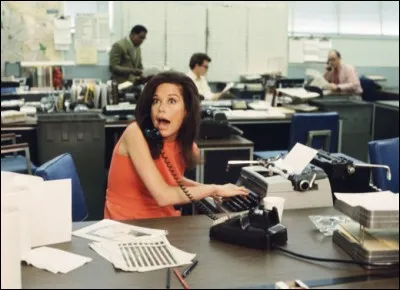 Je dois avoir un bonne mémoire, une bonne organisation, une bonne orthographe et une bonne syntaxe, entre autres choses. Quel est mon métier ?