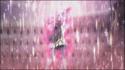 Quelle(s) différence(s) y a-t-il entre la magie gravitationnelle de Kagura et la magie de la gravité de Bluenote ?