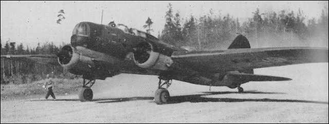 Mis en service en 1937, ce bombardier bimoteur, également utilisé comme bombardier-torpilleur sur la Baltique, est surtout connu pour le bombardement de Berlin mené le 8 août 1941. Quel est cet appareil ?