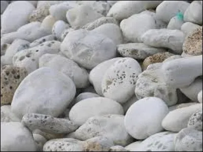 Comment dit-on le mot "pierre" en anglais ?