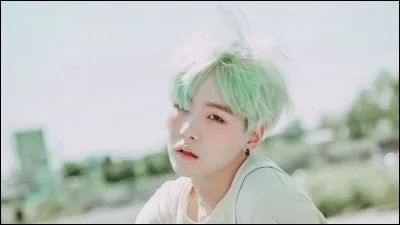 En quelle année est-il né ? (Suga)