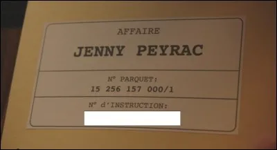 Quel est le numéro d'instruction du dossier Peyrac, quand Victor le referme à la fin de l'épisode ?