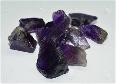 De quelle couleur est le rubis ?