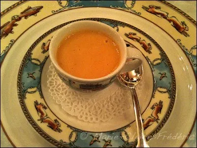 Il avait le don de préparer de savoureux amuse-bouches, quelle est cette petite soupe ?