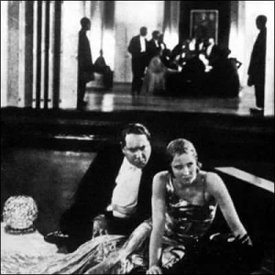 "L'argent" a également fait l'objet de deux adaptations ; la première est un film de 1928, film muet impressionniste loué par la critique. Qui en est le réalisateur ?
