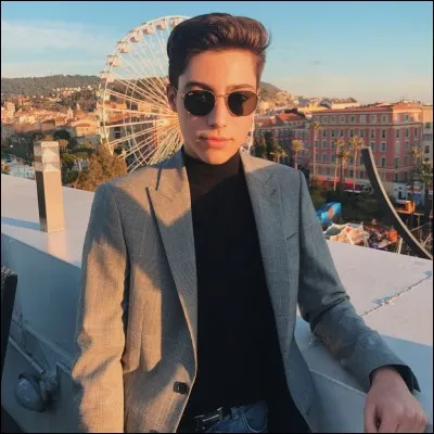 Qui est ce jeune youtubeur ?