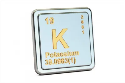 Pourquoi le potassium, &eacute;l&eacute;ment n&deg;19, a-t-il pour symbole K ?