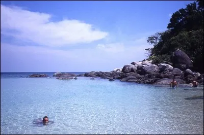 Où se situe le lagon de Kanoï ?