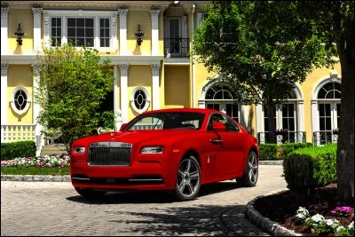 Comment s'appelle cette version de Rolls Royce Wraith ?