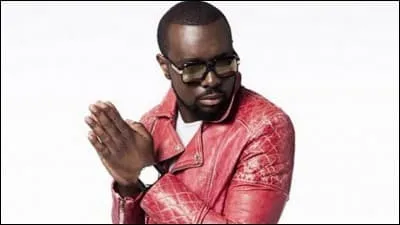 Qui chante "Bella" ?