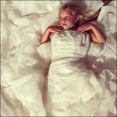 Quel âge a Louane ? (en 2017) ... ans