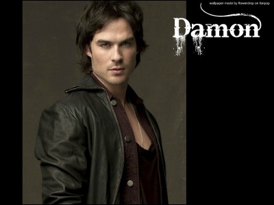 En quelle année Damon Salvatore fut-il transformé en vampire et quel âge avait-il ?