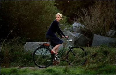 Ce film allemand, sorti en 2012, se d&eacute;roule en 1980 en RDA. Nina Hoss y incarne un m&eacute;decin ; elle est soup&ccedil;onn&eacute;e de vouloir passer &agrave; l'Ouest. Quel est le titre de ce film ?