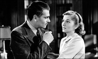Ce film d'Hichcock est l'adaptation du roman de Daphné du Maurier, publié en 1938, traitant de l'emprise d'une morte. La nouvelle épouse est interprétée par Joan Fontaine. Quel est le titre du film ?