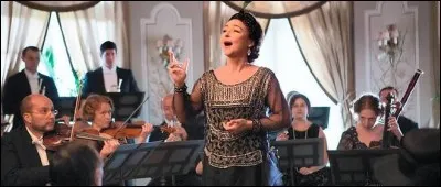 Dans ce film, sorti en 2015, Catherine Frot incarne une aristocrate vieillissante, passionn&eacute;e de musique. Persuad&eacute;e de son talent, elle a plaisir &agrave; chanter devant ses amis &agrave; son domicile, mais elle chante excessivement faux. Quel est ce film ?