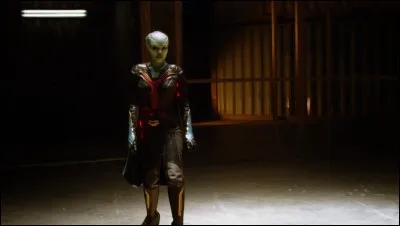 Comment s'appelle l'amie de J'onn J'onzz ?