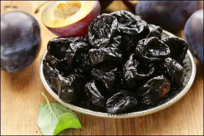 Quel aliment est fait à partir des prunes ?