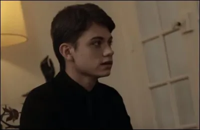 À ce moment-là, pour qui le Maître de la Mort travaille-t-il ?