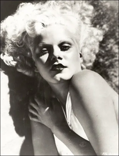 Jean Harlow était...