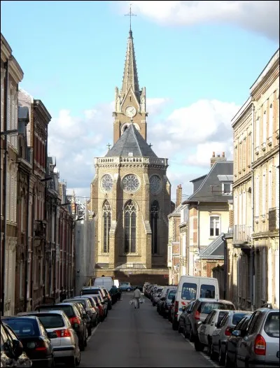 Où se trouve la rue Debray ?