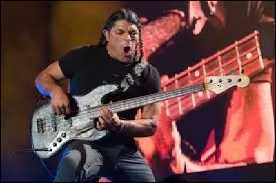 Qui est ce bassiste américain ayant joué pour Suicidal Tendencies, Mass Mental, Infectious Grooves, Black Label Society, Jerry Cantrell et Ozzy Osbourne, avant de rejoindre Metallica en 2003 ?
