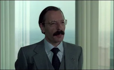 Est-il français ou non ?