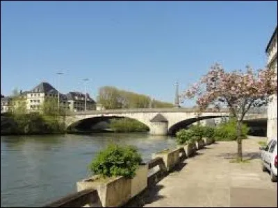 Où se trouve ce pont ?