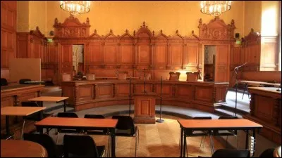 Quelle est la juridiction compétente pour juger les délits ?