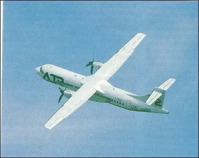 Ce biturbopropulseur, ATR 872, est le fruit d'une coopération franco...