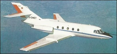 Cet avion Falcon 20 pouvait transporter...