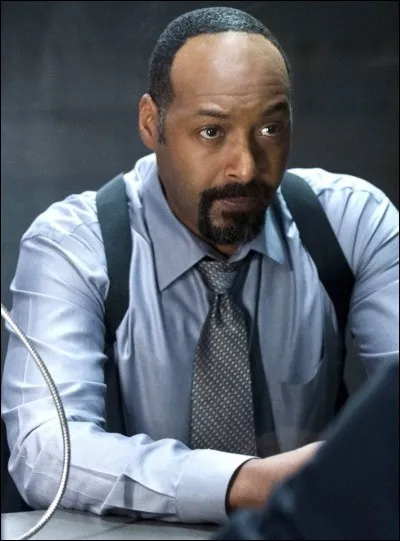 Qui est Joe West pour Barry Allen ?