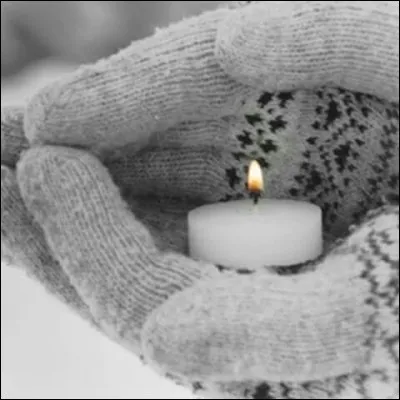 Comment s'appelle l'engourdissement des doigts, sans lésion inflammatoire, lié au grand froid ?