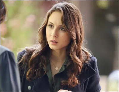 Qui est la mère biologique de Spencer ?