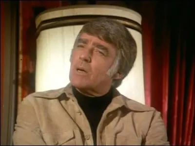 Qui est-ce ? Who is he?