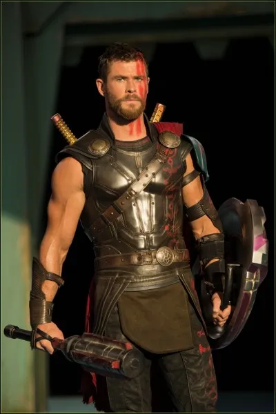 Combien de kilos de muscle Chris Hemsworth a-t-il dû prendre ?
