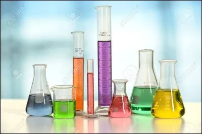 Lequel de ces liquides est naturel ?