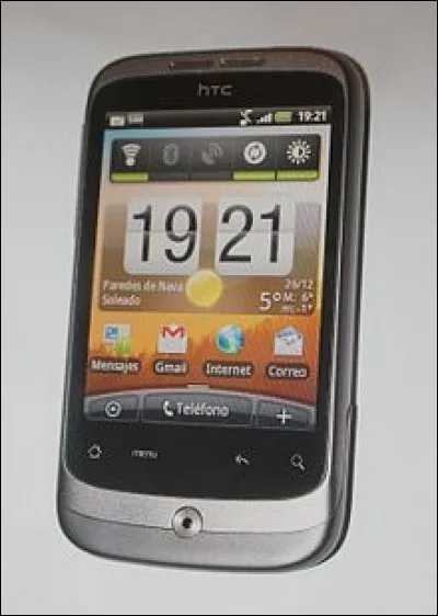 Passons maintenant au ''HTC''. Il s'agit d'un...