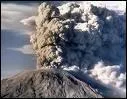 Quel est ce volcan qui explosa en 1980 ?