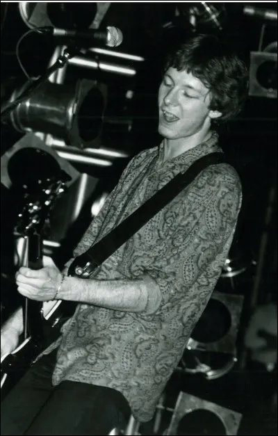 Qui est-ce? Who is he?