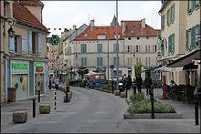 Les habitants de Nanterre (Hauts-de-Seine) sont des ...