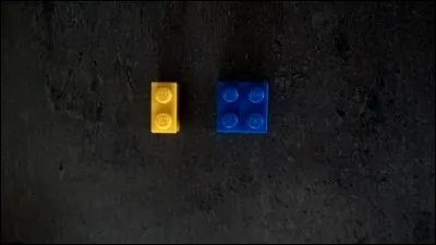 Quelle fraction du Lego bleu le Lego jaune représente-t-il ?