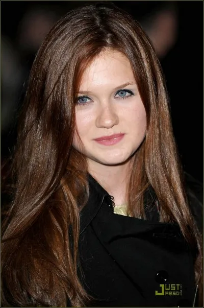 Comment s'appelle la sur de Ron ?