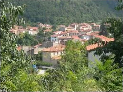Commune Catalane, dans la région naturelle du Conflent, Sahorre se situe dans l'ancienne région ...