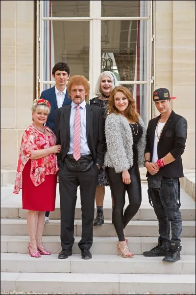 Ensuite, vous êtes là avant tout pour vous détendre. Rien de tel pour se détendre qu'un cinéma ! Vous voyez un film sur une affiche. Quel est le film sur l'image ?