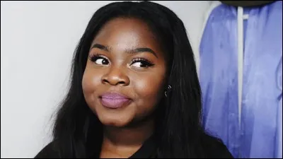 Comment s'appelle l'auteur de "Glori Gloria" ?