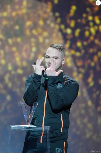 Son anniversaire est le...