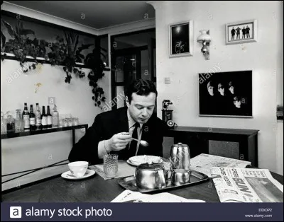 Brian Epstein a &eacute;t&eacute; le manager des...