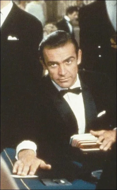 Bien que ce ne soit pas la question 7, vous devez donner le nom de cet acteur.