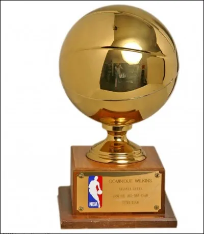 Qui a gagné le titre NBA en 2015 ?