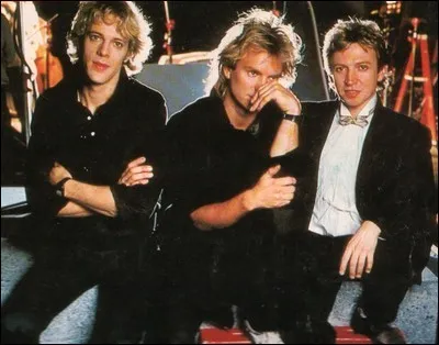 Que nous chantait le groupe Police ?